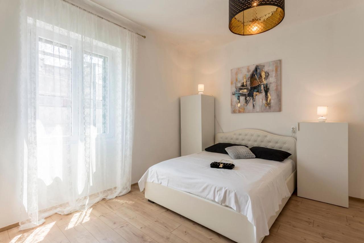 Apartment Vito Спліт Екстер'єр фото